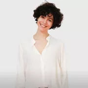 Azzurra Spirito és membre de l'equip docent de l'Escola Sert