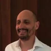 Diego Perdigon és membre de l'equip docent de l'Escola Sert