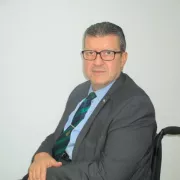 Retrato de Enrique Rovira-Beleta