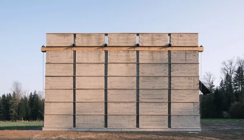 Construcción hecha con tierra
