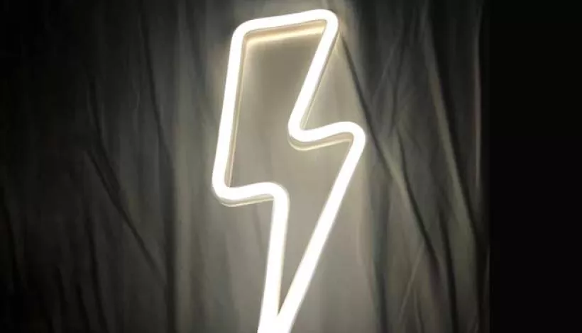 Luz con forma de rayo