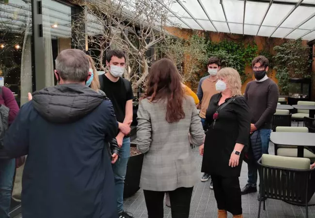 Els alumnes del postgrau durant la visita al Gallery Hotel