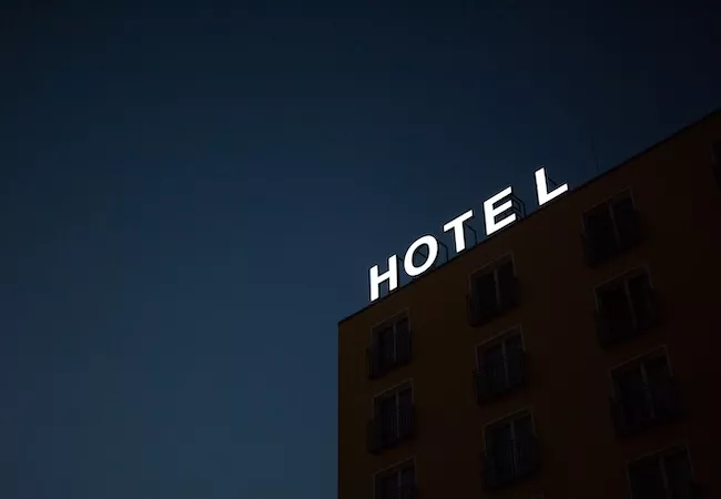 Hotel en Barcelona al anochecer