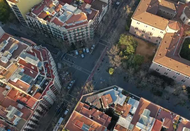 vista aérea de la calle Enric Granados