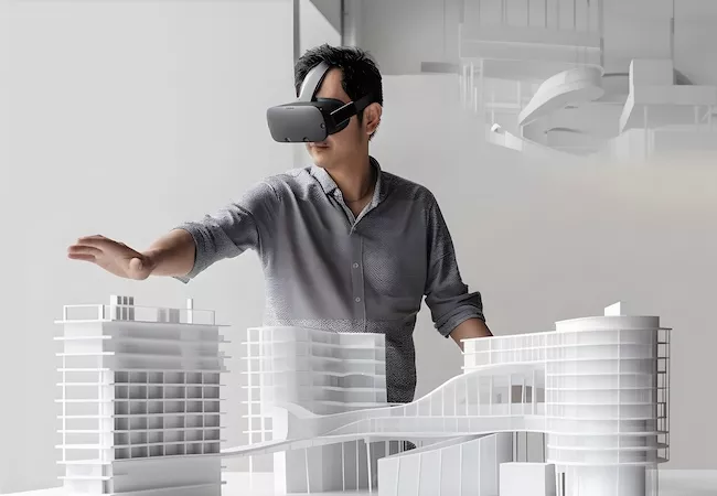 Arquitecto con unas gafas VR