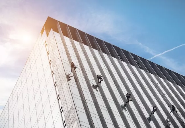 mantenimiento de la fachada de un edificio