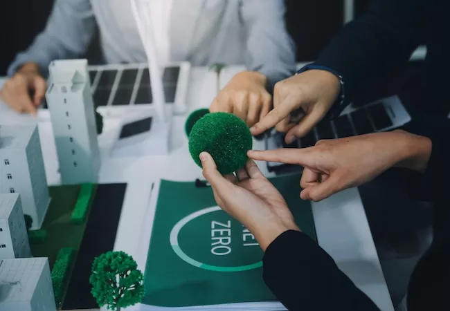 Una reunión sobre como reducir emisiones de carbono